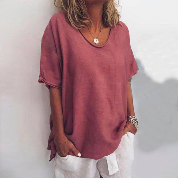 Womens Short Sleeve Oversized Top with Round Neck