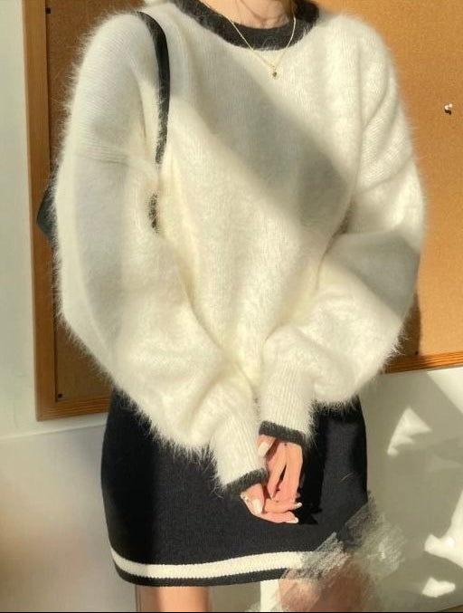 Women’s Fuzzy Knit Jumper with Round Neckline