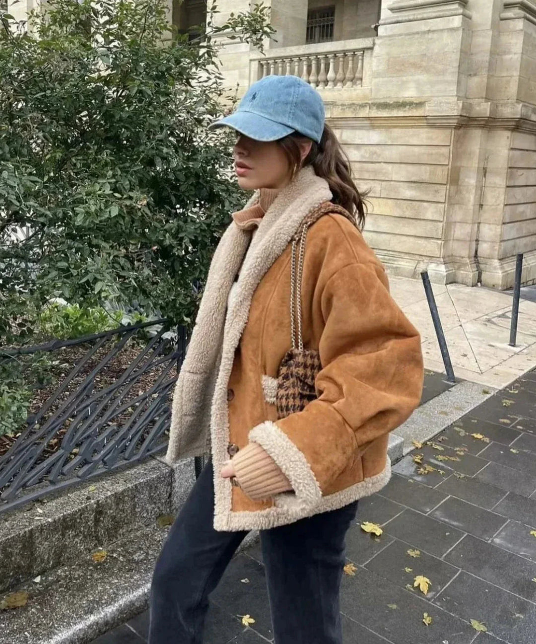 Women’s Oversized Jacket with Textured Lining and Open Front
