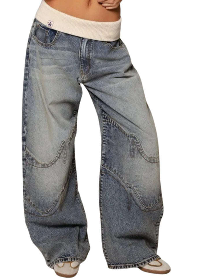Women's Wide-Leg Denim Jeans with Curved Seams and Front Pockets